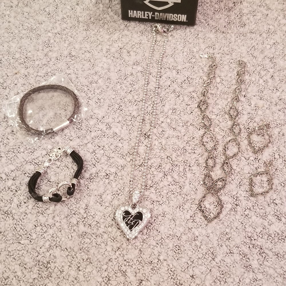ASSORTED Jewelry
